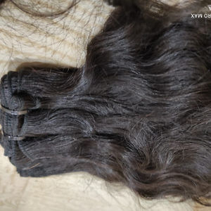 Extensiones de Cabello Remy Indio Virgen Natural con Cutículas Alineadas Estilo Super Wave, Paquetes Sin Procesar, Doble Trama a Máquina, Sin Caída - Product Image 1