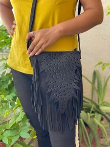 Elegante bolso de hombro de cuero de gamuza hecho a mano bolso con flecos para mujer - Product Image 5