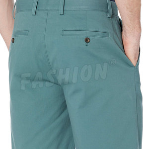Améliorez votre tenue décontractée avec ces shorts bermuda en coton de qualité supérieure, offrant une coupe décontractée et un tissu respirant pour l'été. - Product Image 4