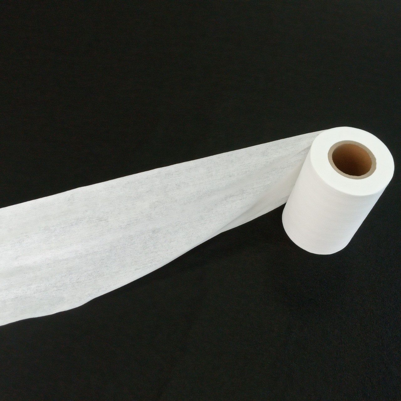 Sustainable Rayon Viscose Polyester Cotton White Spunlace Nonwoven Parallel Mesh Nonwoven Fabric Manufactured in Vietnam