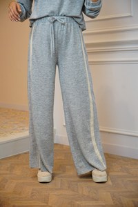 Custom high quality women tracksuits Best price joggers <b>track</b> <b>suit</b> - Product Image 2