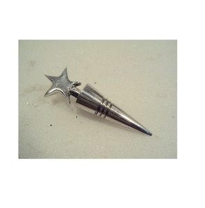 Heart Shape Silver Aluminium Wine Bottle <b>Stoppers</b> - Product Image 3
