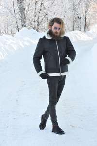 Chaquetas de piel de oveja genuina para hombres Premium con largo y cierre de cremallera - Product Image 5