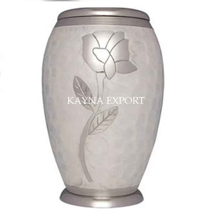 โกศสำหรับผู้ใหญ่ผู้ใหญ่ทำจากทองเหลืองสีเขียวและดำสำหรับงานศพ - Product Image 2