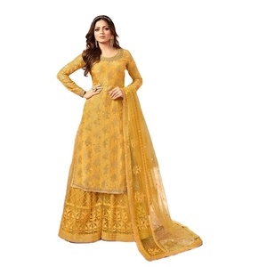 Kembo — Kameez en soie avec des broderies multiples, chef de travail en pierre, Jacquard, point de broderie Zari - Product Image 1