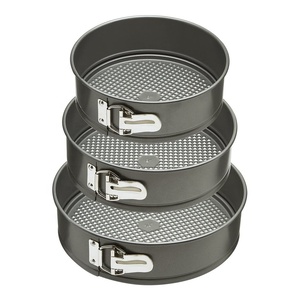 Non-Stick Quick-Release Round Springform <strong>Cake</strong> <strong>Tin</strong> with Loose Base - Product Image 6