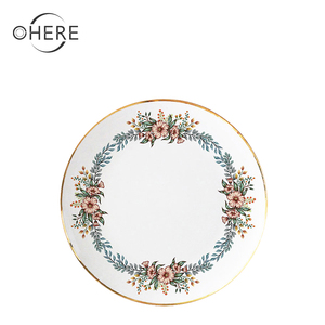 Ruiohery service d'assiettes <span class=keywords><strong>de</strong></span> luxe, assiettes <span class=keywords><strong>de</strong></span> pique-nique avec bordure dorée, <span class=keywords><strong>vaisselle</strong></span> en céramique design pour assiettes <span class=keywords><strong>de</strong></span> mariage - Product Image 4