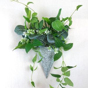 Farmhouseแรงบันดาลใจดอกไม้สีขาวและสีเขียวแขวนผนังชุบสังกะสีเพาะปลูกดอกไม้ชนบทสำเนียงดีบุกตกแต่งดอกไม้ - Product Image 1