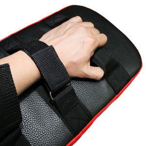 Mitaines de mise au point en cuir Durable personnalisées de haute qualité équipement d'entraînement de karaté professionnel pour utilisation en salle de sport MMA meilleur prix - Product Image 4