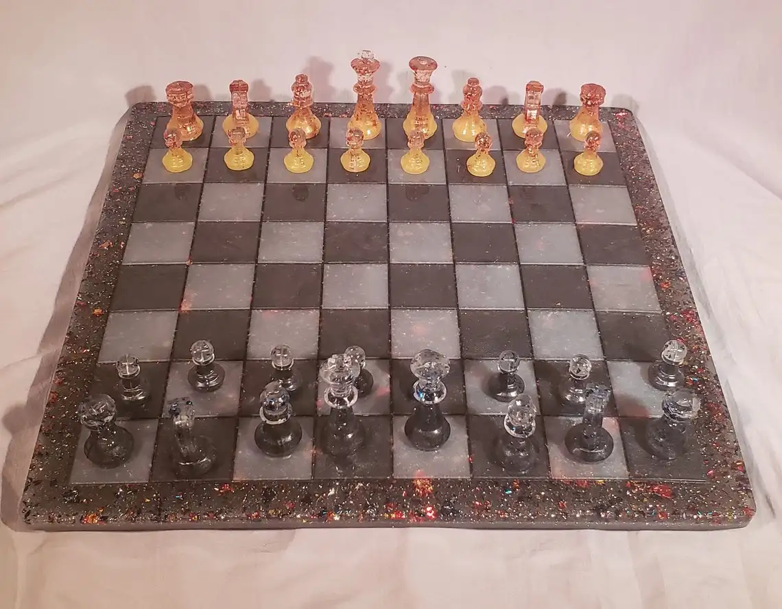 Factory Custom chess board table resin Decorative Game set Lucite large piece Game with Base Box