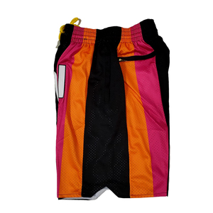2025 pantalones cortos de baloncesto Retro personalizados Sarga de aparejos bordados de secado rápido Unisex tamaño XS nuevo diseño Retro impreso transpirable - Product Image 2