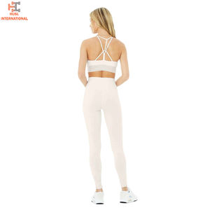 Pantalons de yoga sans couture pour femmes les plus vendus combinaison de sport à manches longues longueur optimale taille Logo Shorts cordon de serrage motif solide - Product Image 3