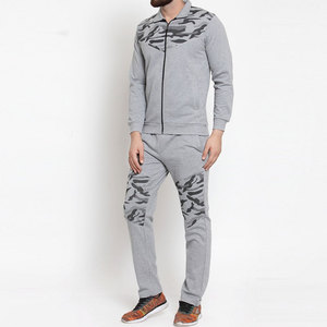 Latest Design Men's Polo Neck <b>Long</b> Sleeve Zipper Sweat Shirt With <b>Matching</b> Polyester Trousers Sweat Suit Set - Product Image 4