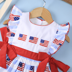 Robe de filles brodée smockée à la main gracieuse pour le 4ème de July-BB1870 ODM au genou pour la saison de printemps des enfants - Product Image 1