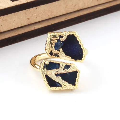 Gioielli di lusso di moda OEM mohave anello turchese in rame blu anello regolabile placcato in oro anello fatto a mano a forma di fantasia