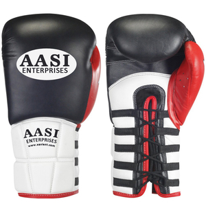 Gants de boxe MMA personnalisés pour hommes, combinaison noir et blanc - Product Image 5