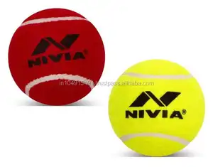 Nivia כבד משקל קריקט טניס כדורי אדום & צהוב