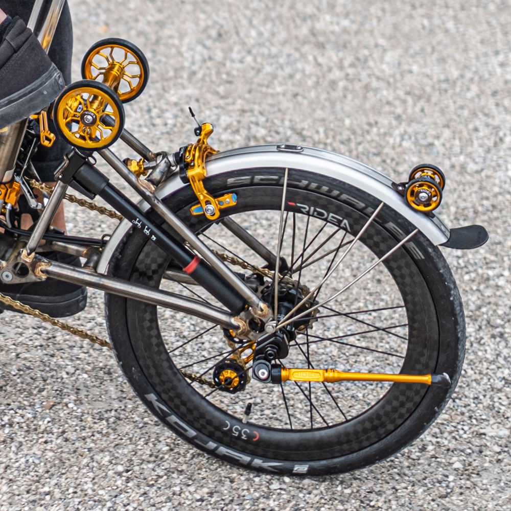 แชมเปญสีด้าน