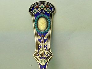 Ensemble de 5 cuillères à couverts en acier inoxydable au design vintage, fini or élégant, parfait pour les collations à la soupe et les restaurants. - Product Image 4