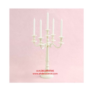 Candélabre à 5 bras fait à la main en métal décoratif enduit de poudre blanche taille personnalisée avec logo personnalisé vente chaude à vendre - Product Image 1