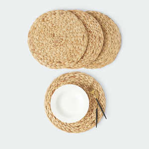 Magnifique napperon rond nordique tressé en gros en jacinthe d'eau pour salle à manger ou hôtel - Product Image 3