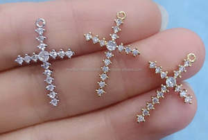 Haute Couture Cz Zircon Basse Plaqué Or Connecteur Charme Grossiste Fournisseur Collier Pendentif Fabrication de Bijoux Connecteur - Product Image 2