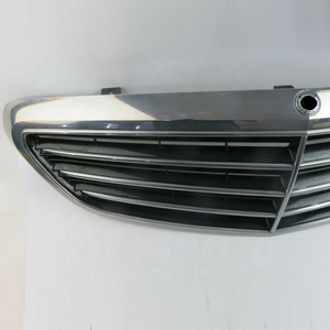 OEM 2058801583 Frontale Cromato Griglia per <span class=keywords><strong>Mercedes</strong></span> Benz Classe <span class=keywords><strong>C</strong></span> C300 Berlina Di Lusso 2015 - Product Image 2