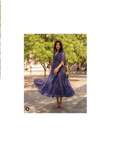 Vestido de una pieza con corazón azul, para mujer - Product Image 1