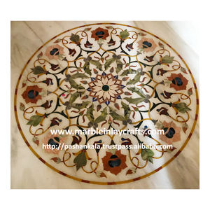 Revêtement de sol design avec incrustation de marbre unique pour salon - Product Image 1