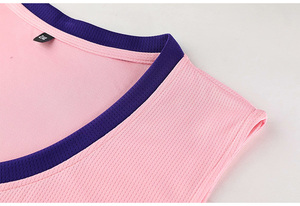 Ensembles de vêtements de sport de football américain grande taille avec logo personnalisé, uniformes de sérigraphie respirants à broderie et sublimation - Product Image 3