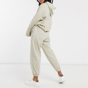 El diseño de su propio gimnasio y al por mayor de la ropa de las mujeres de entrenamiento conjunto de <span class=keywords><strong>deportes</strong></span> trajes de sudor - Product Image 2