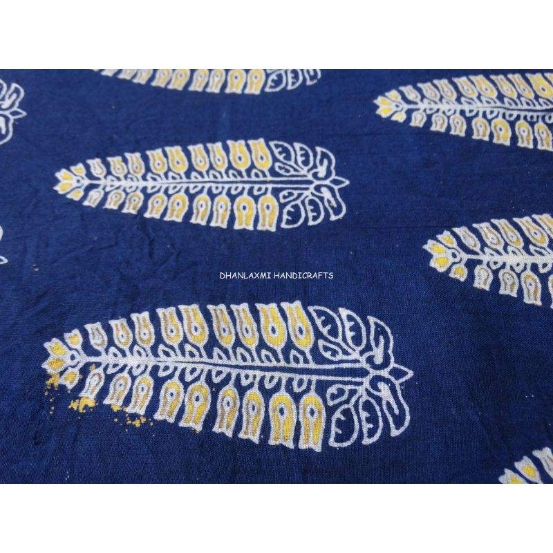 สีน้ำเงิน