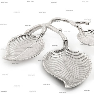 Ensemble de trois plats de service en aluminium couleur argent pour bonbons, dattes de forme ronde pour la maison - Product Image 5