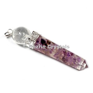 Pendentif en orgonite avec pointe d'améthyste et boule de cristal - Product Image 1