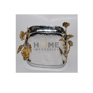 En laiton Fleur Feuille Poignées Martelé Plateau de Service - Product Image 2