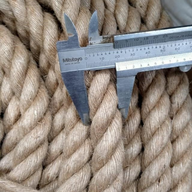 JUTE ROPE-20 MM NATURAL SACKING ,HESSIAN CB CRT