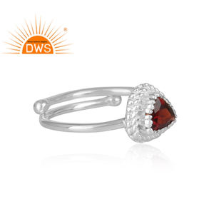 แหวนพลอยโกเมนธรรมชาติสีเงินสเตอร์ลิงสำหรับนักออกแบบคอลเลกชันคลาสสิก - Product Image 3