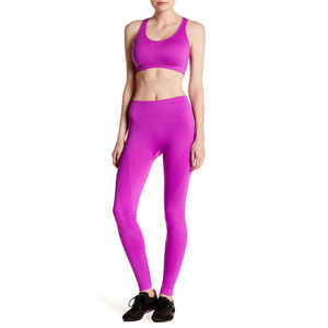 Ensemble de sport écologique personnalisé pour femme, taille haute, en spandex, avec soutien-gorge et leggings à maintien élevé, couleurs personnalisables pour la gym et le fitness - Product Image 1
