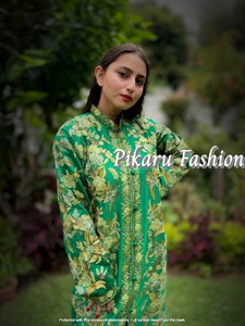 Veste d'été sexy pour femmes, style bohème antique, broderie florale Suzani faite à la main, style hippie, gypsy, tribal, naturel - Product Image 3