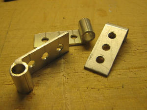 Venta caliente CNC mecanizado de piezas de acero inoxidable Acero latón aluminio cobre aleación Metal con tornillo agujero eje fabricado India - Product Image 6