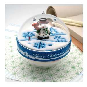 Snow <b>Man</b> Polystone Snow Globe New York Snow Globe Souvenir - Product Image 1