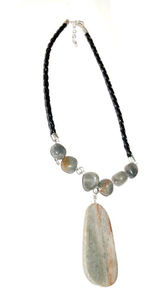 Collier de pierres précieuses sculptées en tranches d'agate grise-Art populaire Design indien - Product Image 2