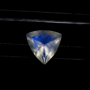 " 11mm Trillion Natural Rainbow Moonstone " Wholesale Factory Price High Quality Loose Gemstone | NATURAL RAINBOW MOONSTONE | - Product Image 3