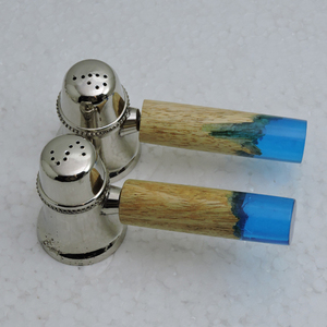 Personnaliser le dessus de table nouveau style en laiton nickelé, bois et résine, ensemble sel et poivre gadgets de cuisine - Product Image 2