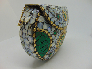 Wholesale Silver <b>Wedding</b> Party Ladies Elegant Metal <b>Clutch</b> Bag Indian Ethnic Bohemian Style Chain Strap Mosaic Pattern 1L - Product Image 5