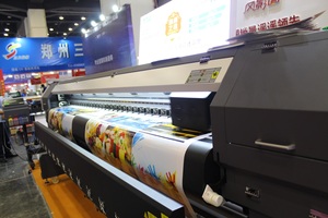 3.2M <span class=keywords><strong>PVC</strong></span> <span class=keywords><strong>Banner</strong></span> Lưới Eco-dung Môi <span class=keywords><strong>Plotter</strong></span> 320TS Với 2 Hoặc 3 Hoặc 4 Đầu - Product Image 3