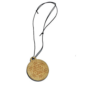 จี้ไม้บำบัดพร้อมหินจักระสลักงานฝีมือกึ่งมีค่า - Product Image 1