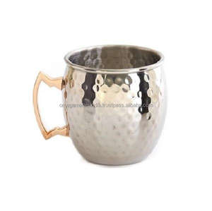 Tasse de mule de Moscou martelée au design élégant avec poignée en cuivre Texture martelée en cuivre pur avec tasses en cuivre poli miroir - Product Image 6