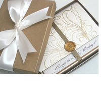 Boîtes d'invitation de mariage en tissu recyclé faites à la main, écologiques, de la marque Conifer, tailles, couleurs et impressions personnalisées pour la papeterie de mariage