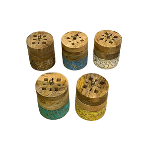 Brûleur d'encens en bois multicolore fait à la main conception standard forme carrée taille personnalisée brûleur Bakhoor en vrac - Product Image 4